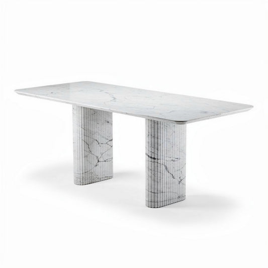 Marmeren eettafel met afmetingen van 180 x 90 x 75cm en vierkante poten